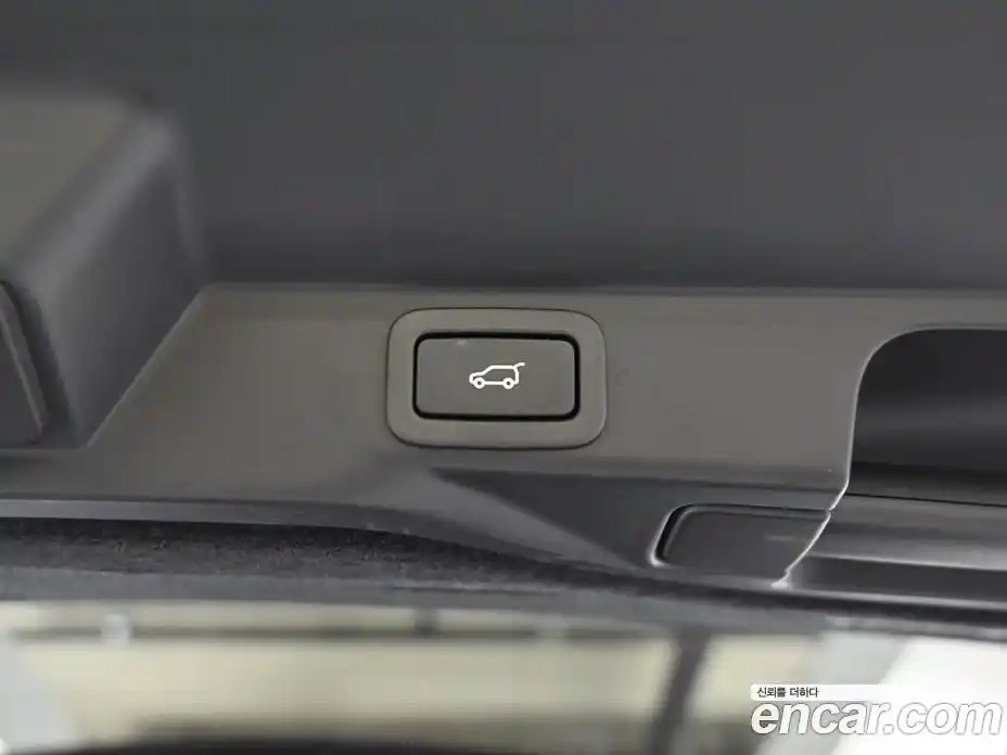 Land Rover Range-Rover Sport 2017 5.0 гидро в Москве № 1837306, фото 20