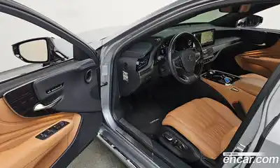 Lexus LS 2023 3.4 гидро в Москве № 1837919, миниатюра 12