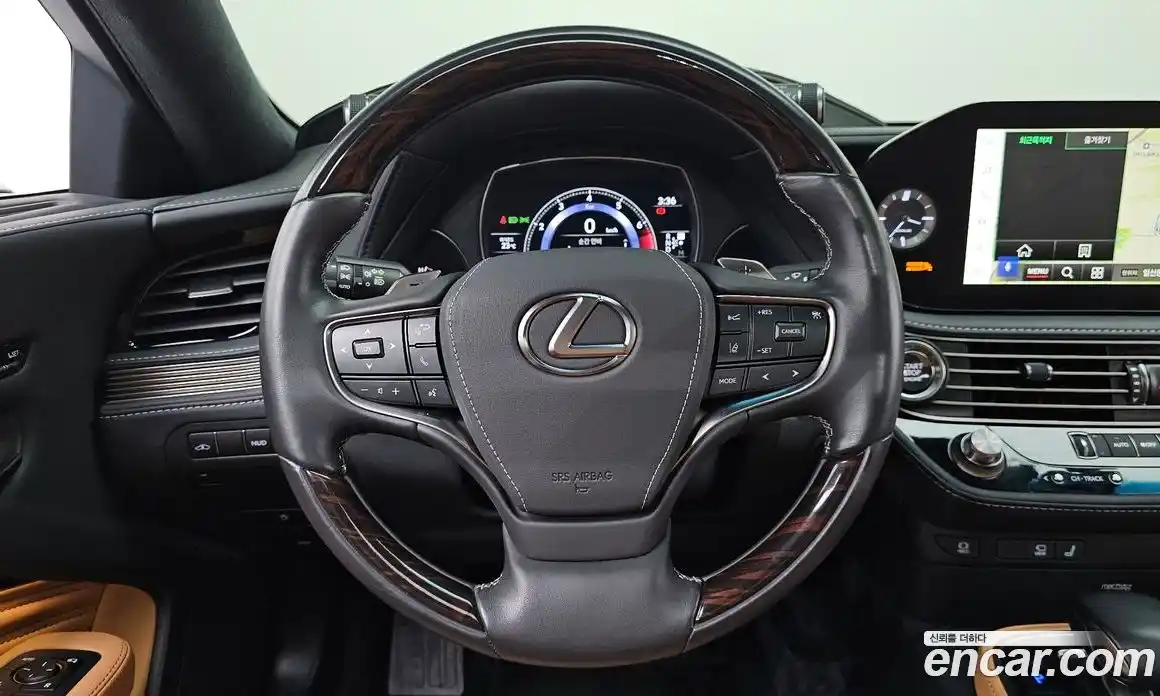 Lexus LS 2023 3.4 гидро в Москве № 1837919, фото 18
