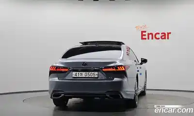 Lexus LS 2023 3.4 гидро в Москве № 1837919, миниатюра 3