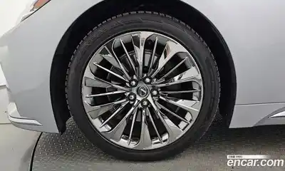 Lexus LS 2023 3.4 гидро в Москве № 1837919, миниатюра 4