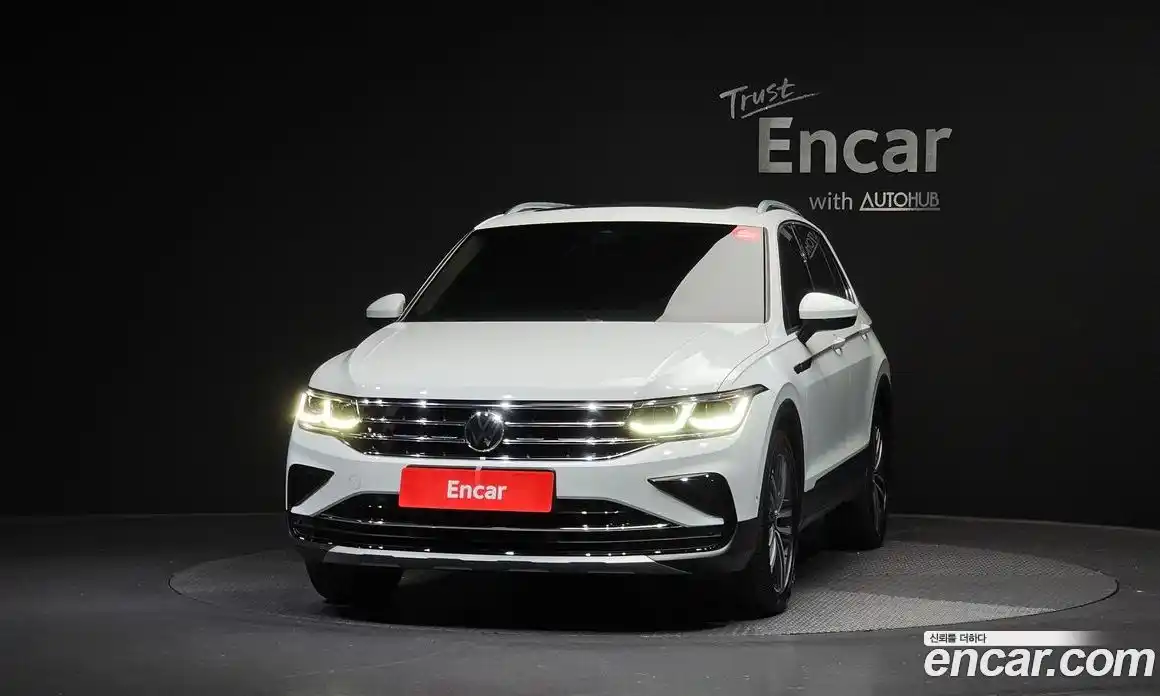 Volkswagen Tiguan 2022 2.0 гидро в Москве № 1838041, фото 3