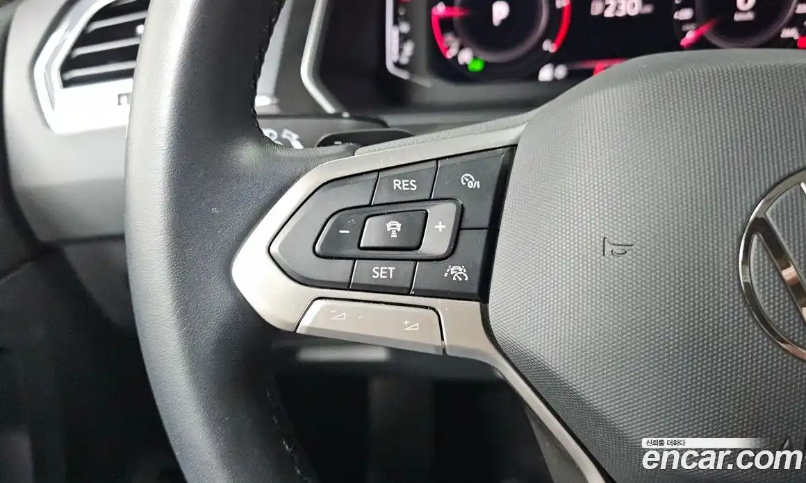 Volkswagen Tiguan 2022 2.0 гидро в Москве № 1838041, фото 31