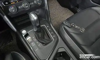 Volkswagen Tiguan 2020 2.0 гидро в Москве № 1838106, миниатюра 12