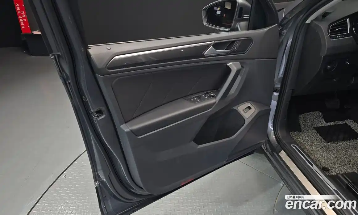 Volkswagen Tiguan 2020 2.0 гидро в Москве № 1838106, фото 14