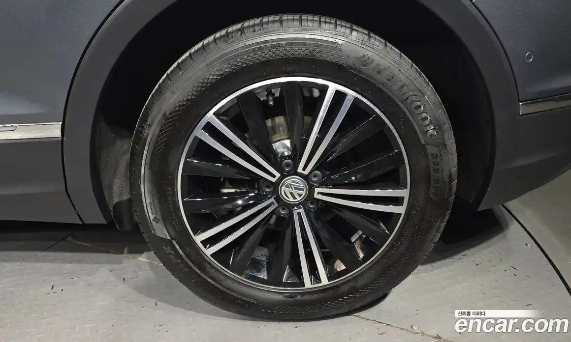 Volkswagen Tiguan 2020 2.0 гидро в Москве № 1838106, фото 7