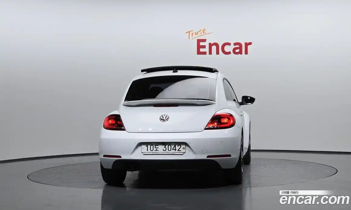 Volkswagen Beatle 2014 2.0 гидро в Москве № 1838131, фото 4