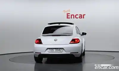 Volkswagen Beatle 2014 2.0 гидро в Москве № 1838131, миниатюра 4