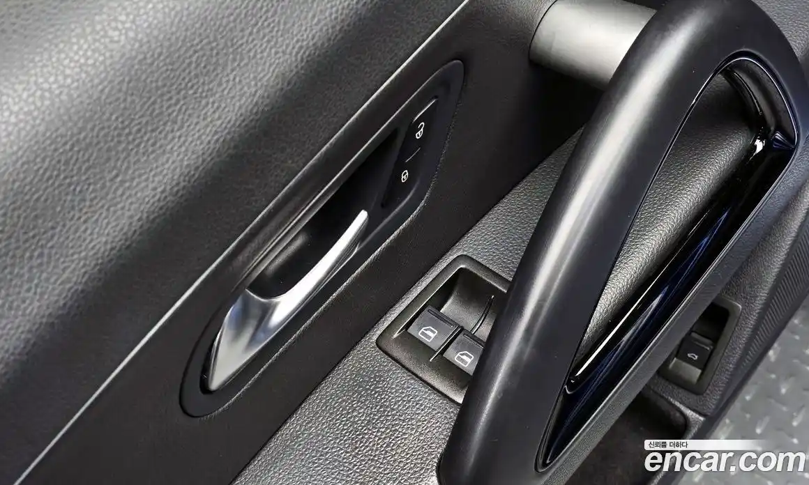 Volkswagen Scirocco 2012 2.0 гидро в Москве № 1838208, фото 18
