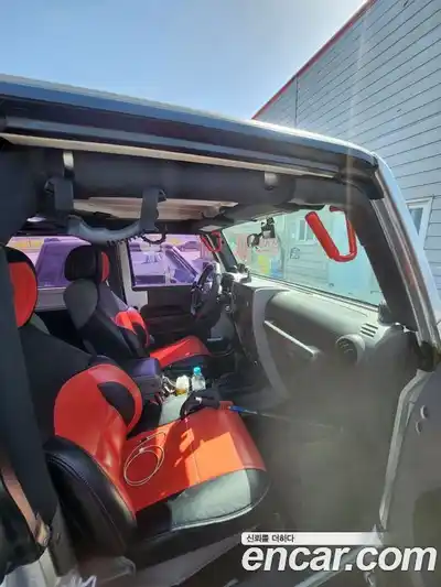 Jeep Wrangler 2010 2.8 гидро в Москве № 1838470, миниатюра 6