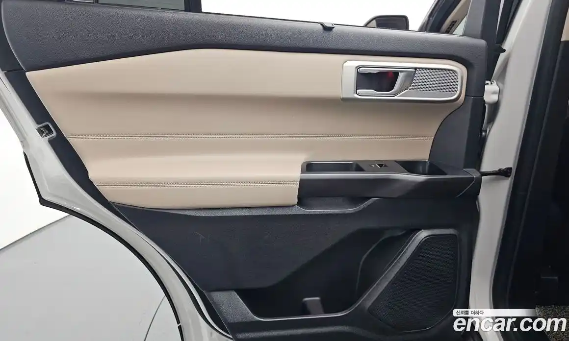 Ford Explorer 2019 2.3 гидро в Москве № 1838724, фото 15