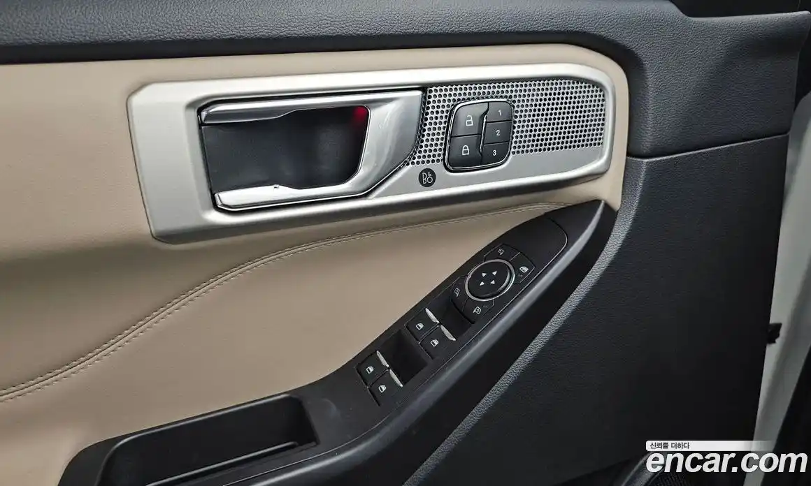 Ford Explorer 2019 2.3 гидро в Москве № 1838724, фото 23