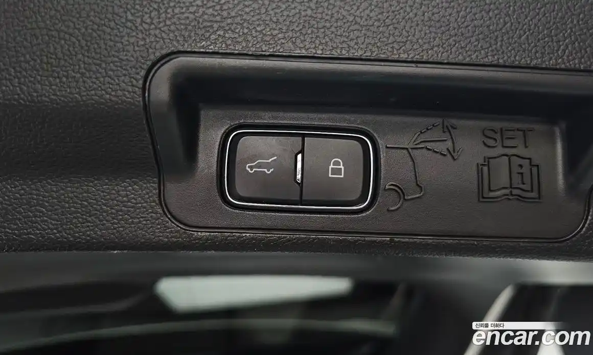 Ford Explorer 2019 2.3 гидро в Москве № 1838724, фото 32
