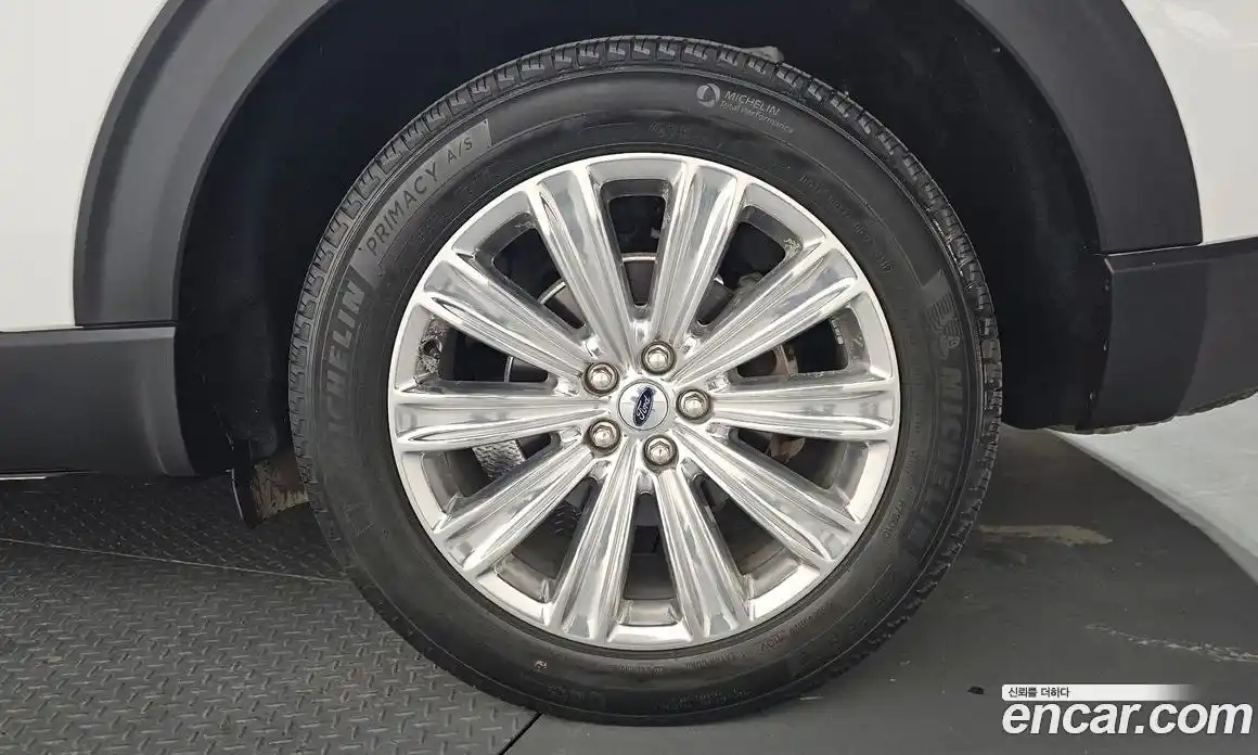 Ford Explorer 2019 2.3 гидро в Москве № 1838724, фото 7