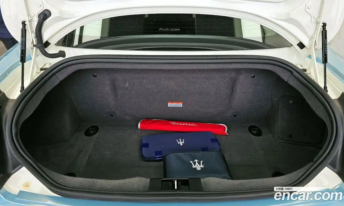 Maserati GranTurismo 2019 4.7 гидро, фото 26