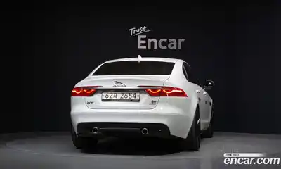 Jaguar XF 2017 3.0 гидро в Москве № 1840467, миниатюра 4