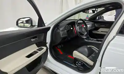 Jaguar XF 2017 3.0 гидро в Москве № 1840467, миниатюра 10