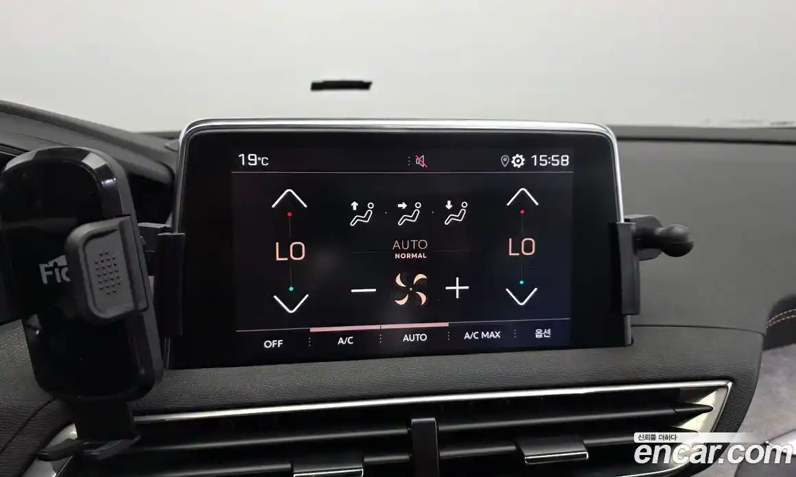 Peugeot 5008 2022 1.5 гидро в Москве, фото 27