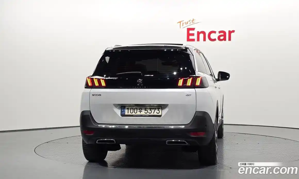 Peugeot 5008 2022 1.5 гидро в Москве, фото 4