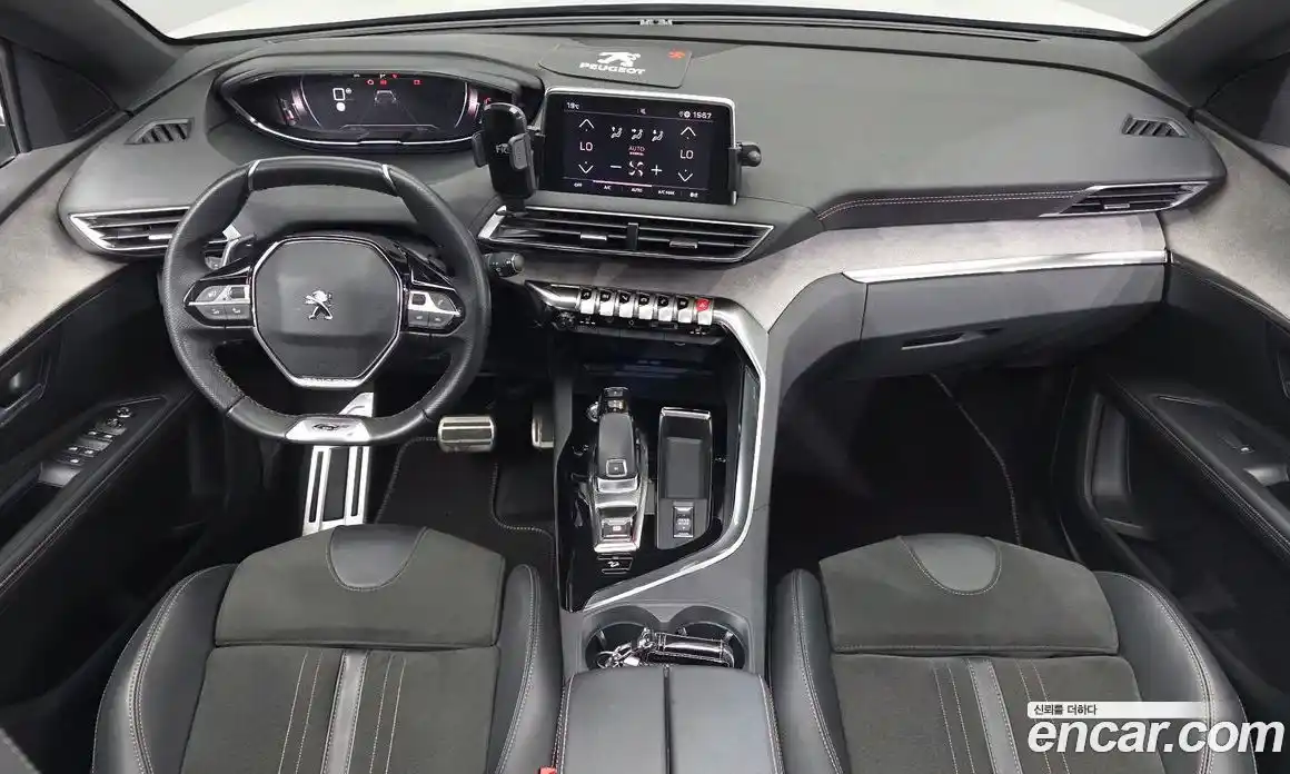 Peugeot 5008 2022 1.5 гидро в Москве, фото 10