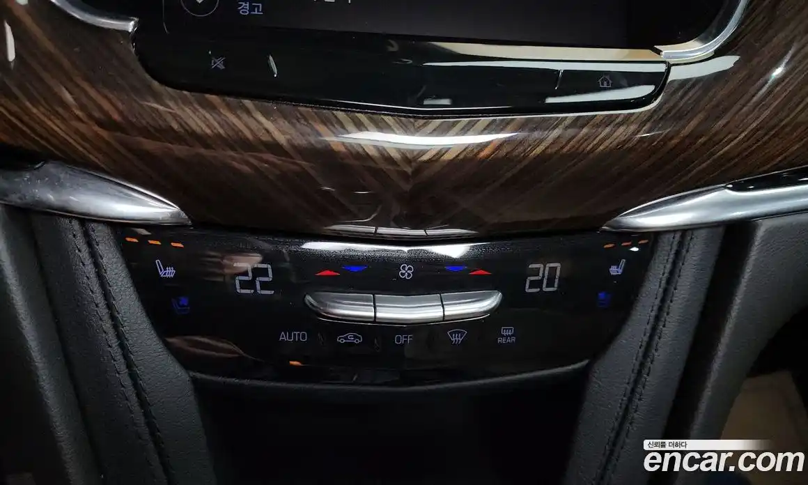 Cadillac XT6 2022 3.6 гидро в Москве № 1842015, фото 30