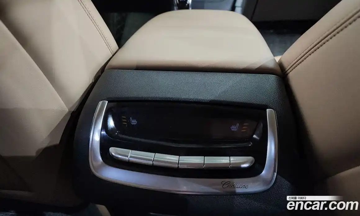Cadillac XT6 2022 3.6 гидро в Москве № 1842015, фото 31