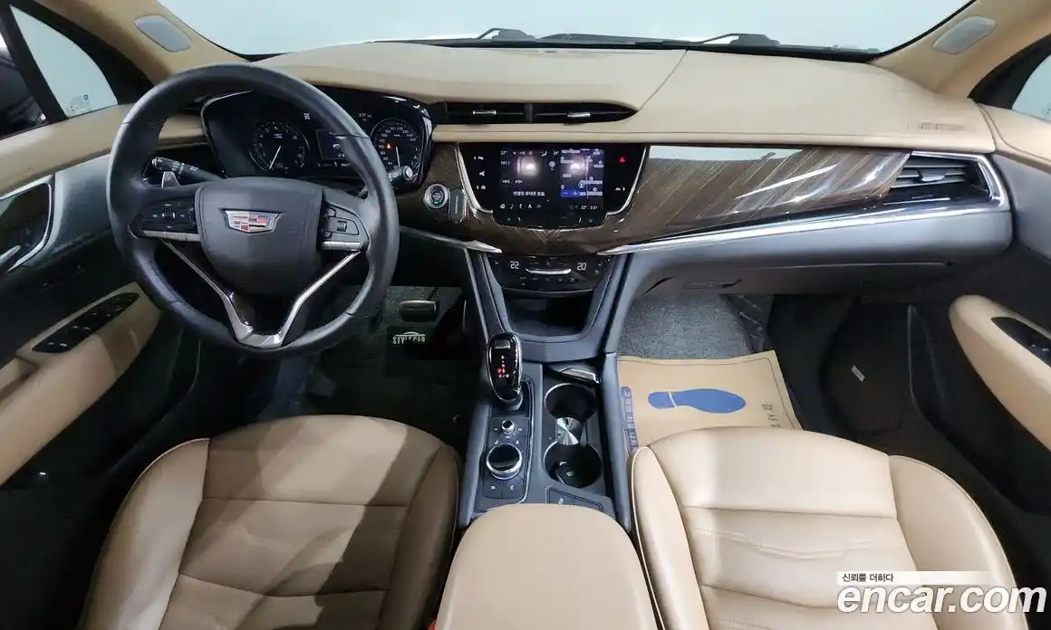 Cadillac XT6 2022 3.6 гидро в Москве № 1842015, фото 10