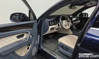 Bentley Bentayga 2017 6.0 гидро, миниатюра 10