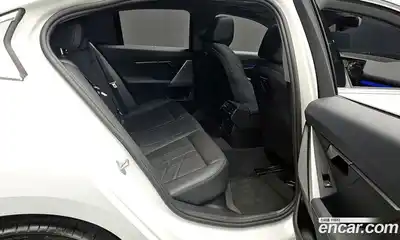 BMW 5-Series 2025 2.0 гидро в Москве № 210156, миниатюра 12