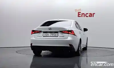 Lexus IS 2019 2.0 гидро в Москве № 232005, миниатюра 4