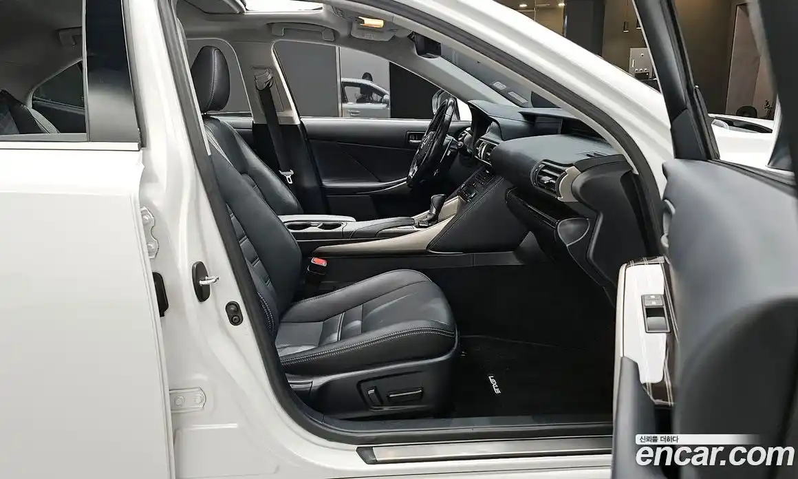 Lexus IS 2019 2.0 гидро в Москве № 232005, фото 10
