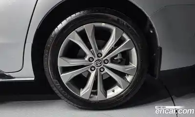 Toyota Sienna 2025 2.5 гидро в Москве № 232836, миниатюра 5
