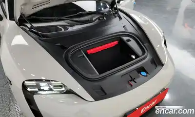 Porsche Taycan 2022 0.1 гидро в Москве № 824239, миниатюра 6