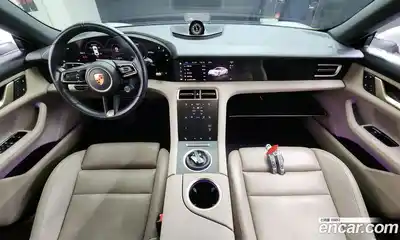 Porsche Taycan 2022 0.1 гидро в Москве № 824239, миниатюра 7