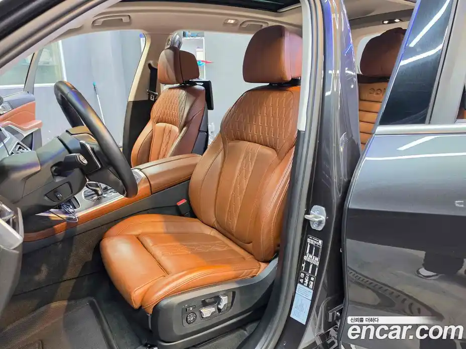 BMW X7 2022 3.0 гидро в Москве № 968854, фото 16