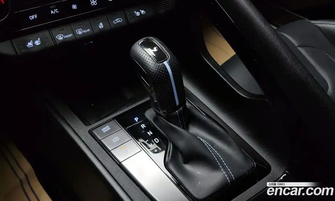 Hyundai Avante 2022 2.0 гидро в Москве № 111564, фото 9
