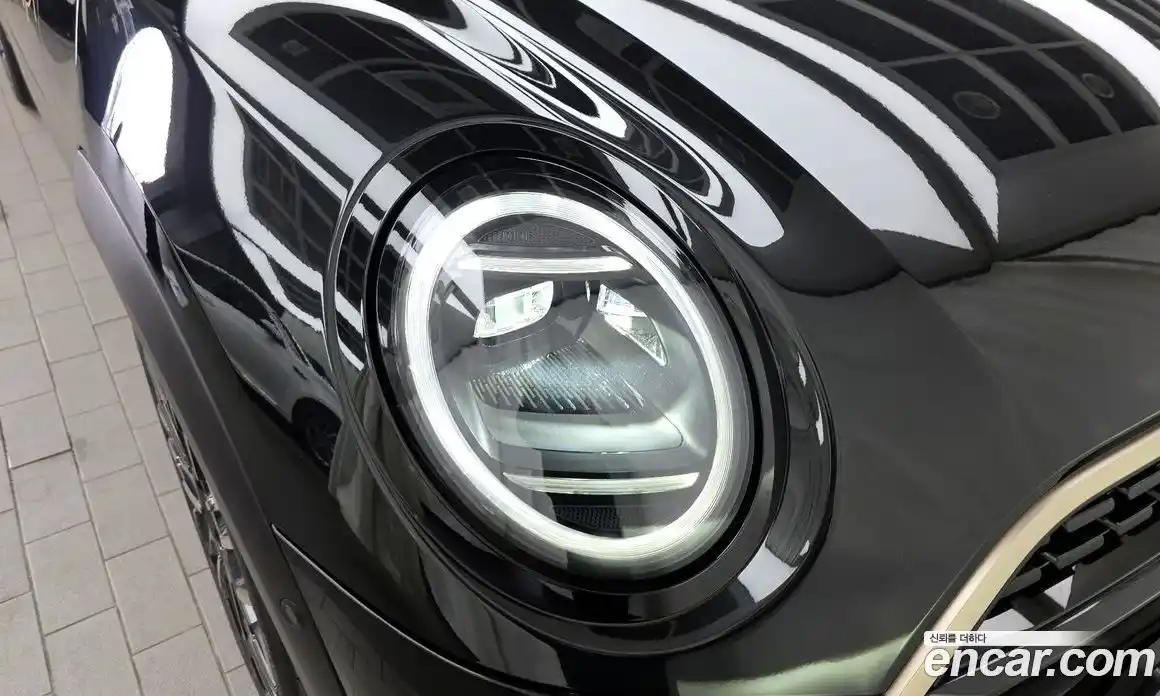 Mini Cooper 2024 2.0 гидро в Москве № 1250726, фото 8