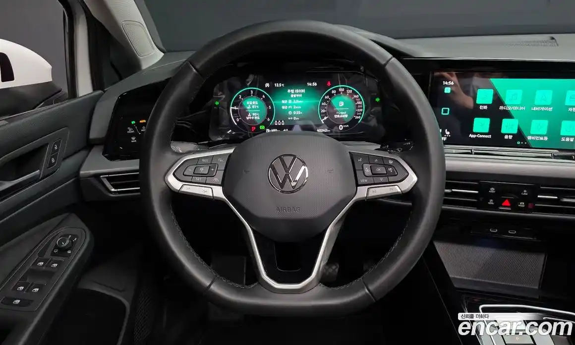 Volkswagen Golf 2023 2.0 гидро в Москве № 1293899, фото 19
