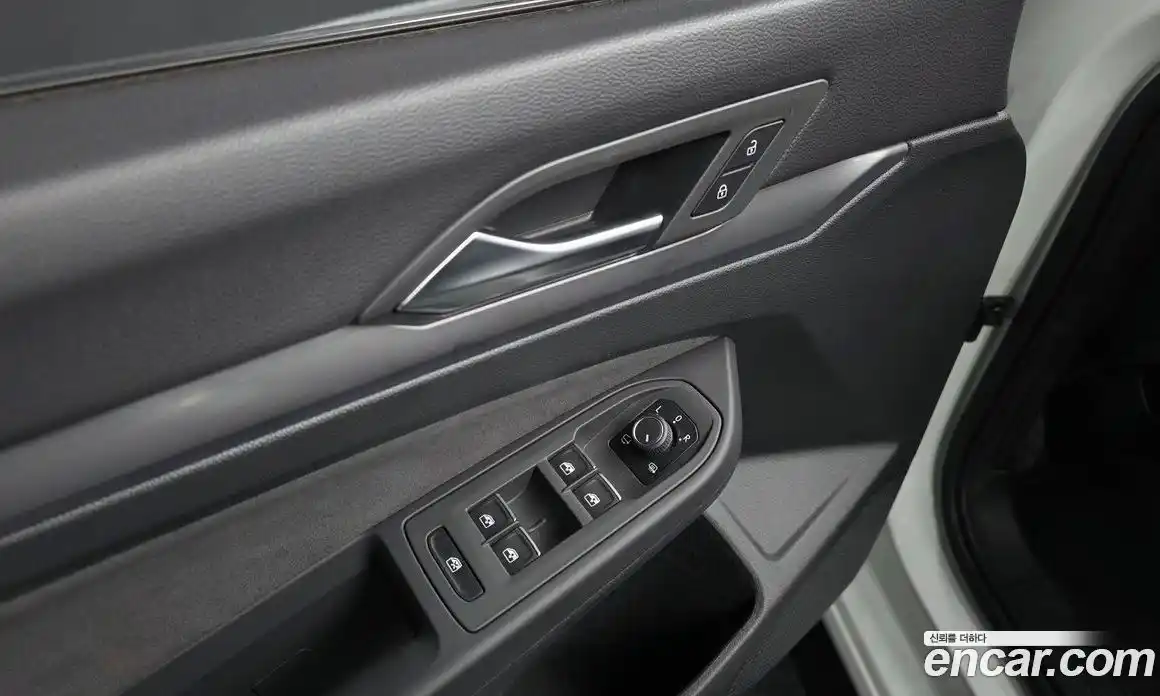 Volkswagen Golf 2023 2.0 гидро в Москве № 1293899, фото 27
