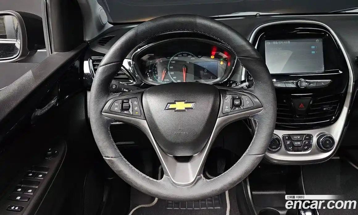 Chevrolet Spark 2016 1.0 гидро в Москве № 1320024, фото 19