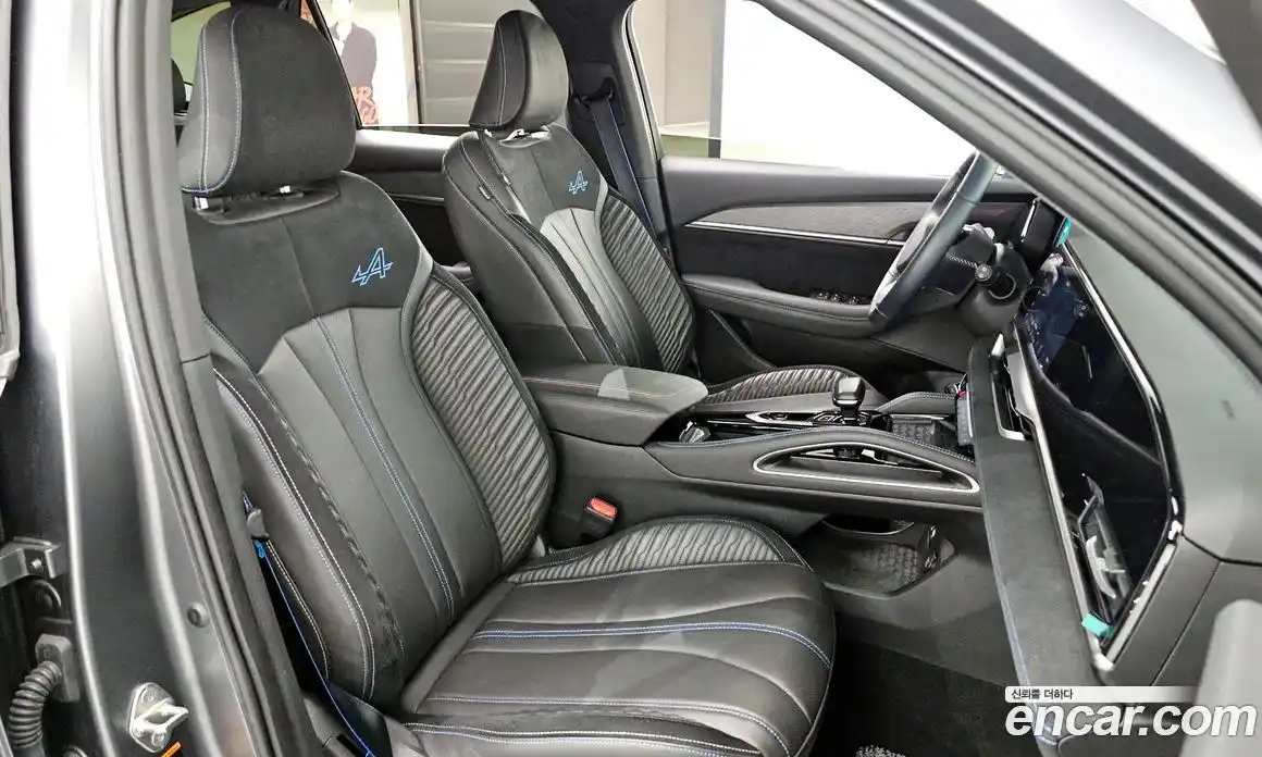 Renault Grand Koleos 2024 1.5 гидро в Москве № 1321147, фото 30