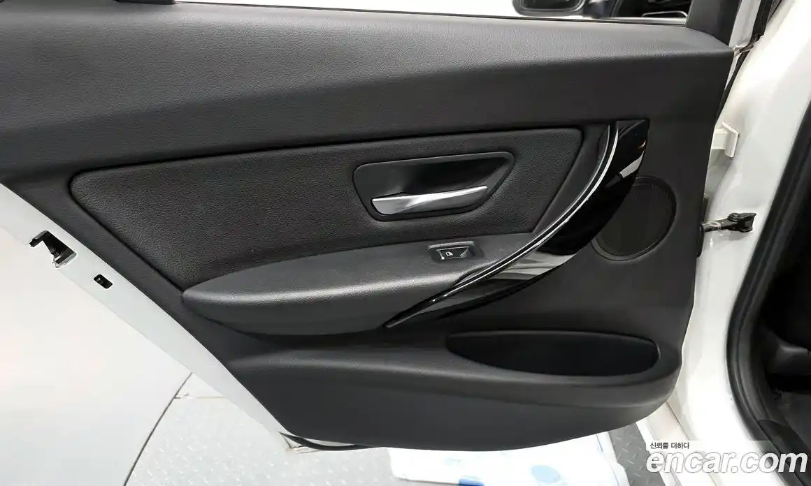 BMW 3-Series 2018 2.0 гидро в Москве № 1321754, фото 15