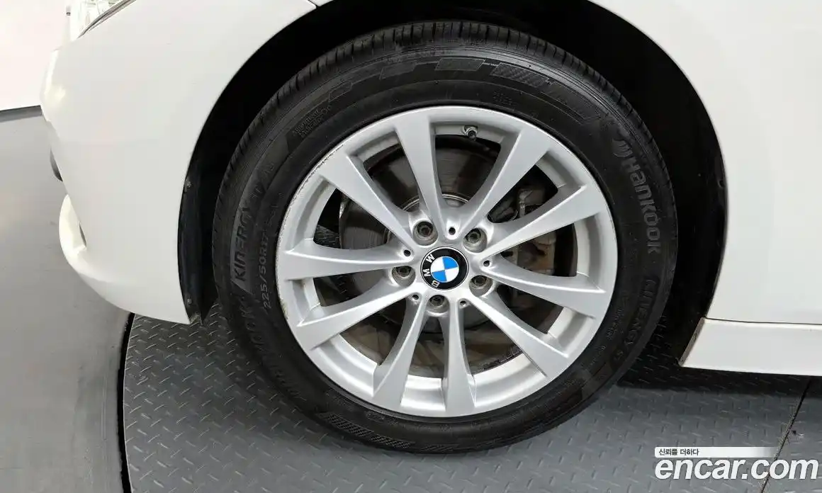BMW 3-Series 2018 2.0 гидро в Москве № 1321754, фото 5