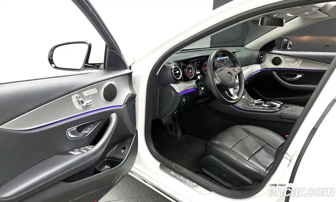 Mercedes-Benz E-Class 2018 2.0 гидро в Москве № 1322293, фото 13