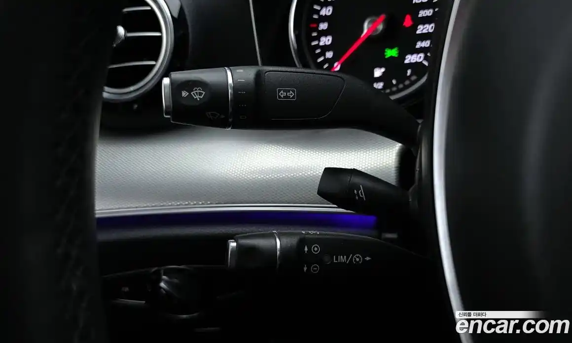 Mercedes-Benz E-Class 2018 2.0 гидро в Москве № 1322293, фото 23