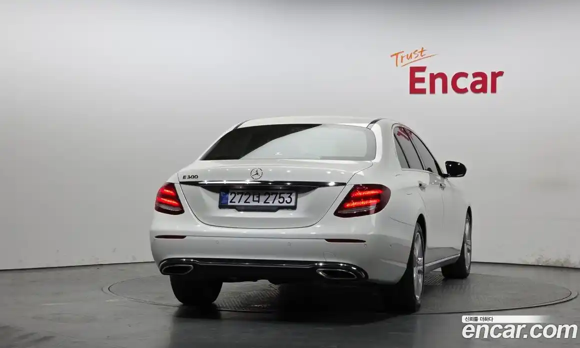 Mercedes-Benz E-Class 2018 2.0 гидро в Москве № 1322293, фото 4