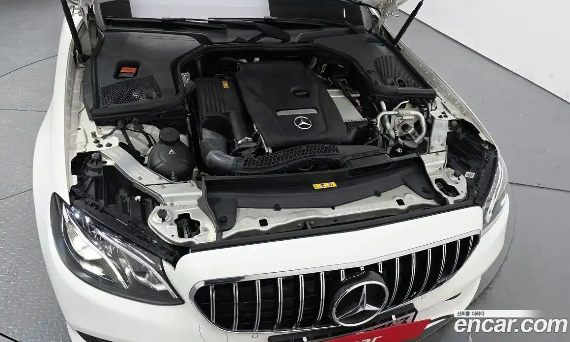 Mercedes-Benz E-Class 2018 2.0 гидро в Москве № 1322293, фото 6
