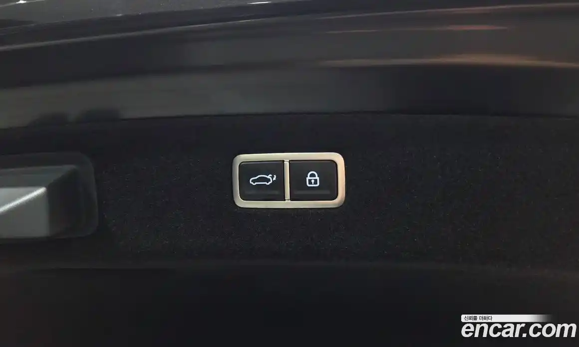 Genesis G90 2022 3.5 гидро, фото 26