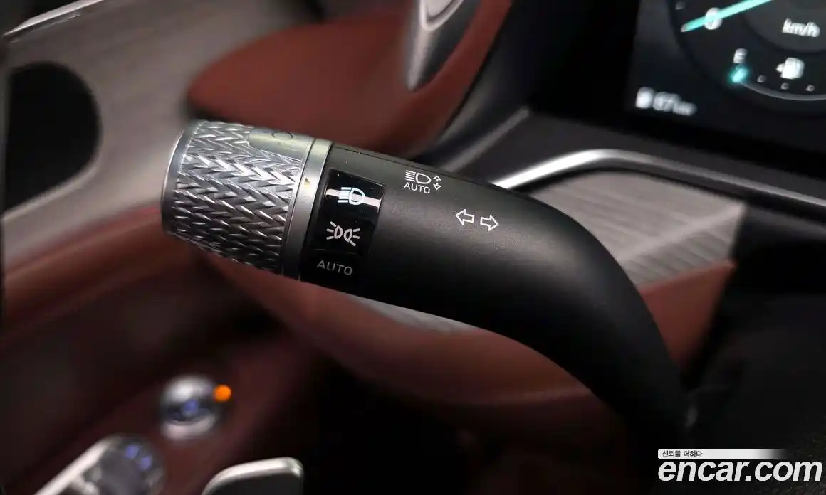 Genesis G90 2022 3.5 гидро, фото 35