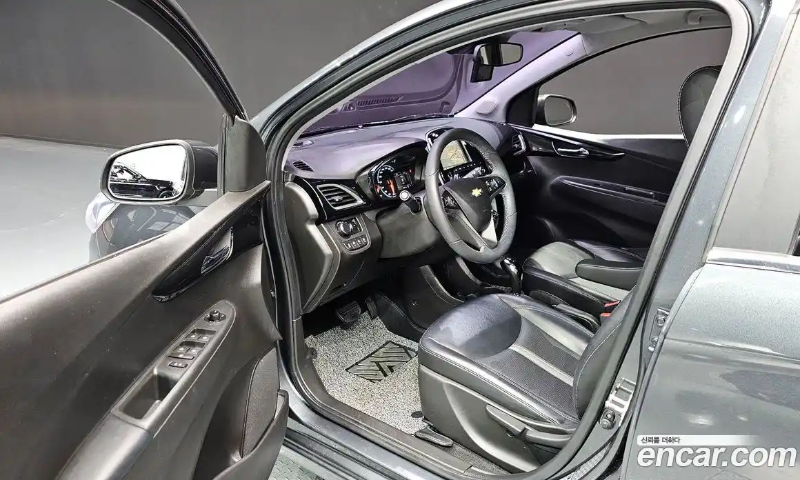 Chevrolet Spark 2018 1.0 гидро в Москве № 1344778, фото 17
